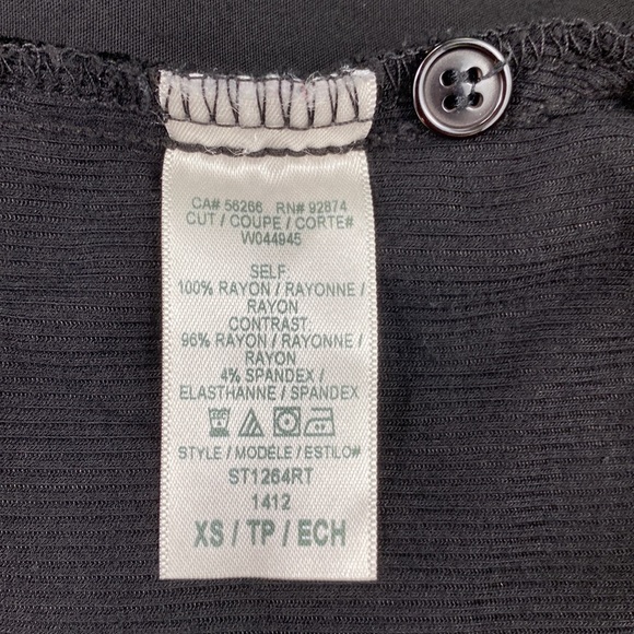 Splendid Classic Black Oversized V-Neck Blouse - Picture 10 of 10